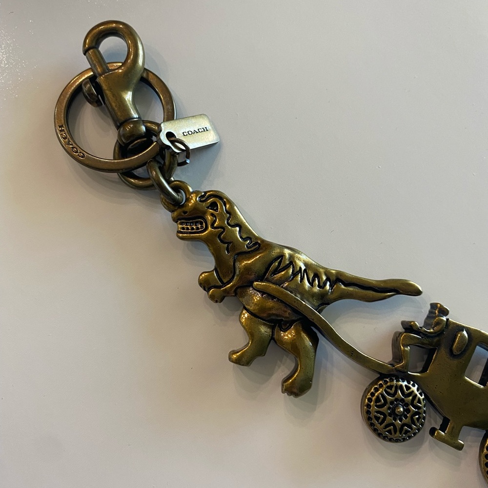 Rare Large Metal Coach Rexy Carriage Golden Dinosaur Rare Purse Bag Charm - Picture 16 of 16